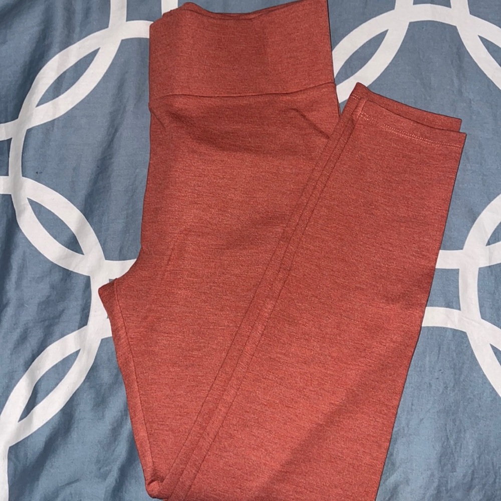 Lou & Grey Ponte Pocket Leggings